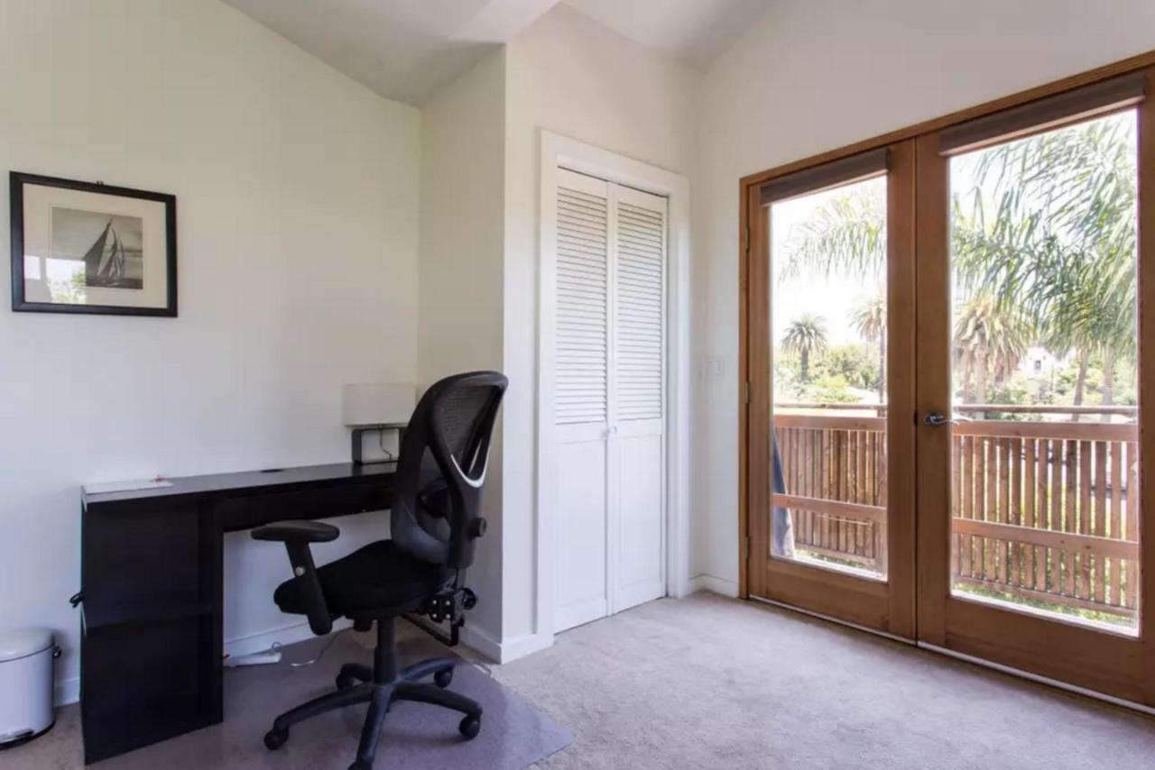 The Big Bungalow Rooms Los Angeles Extérieur photo