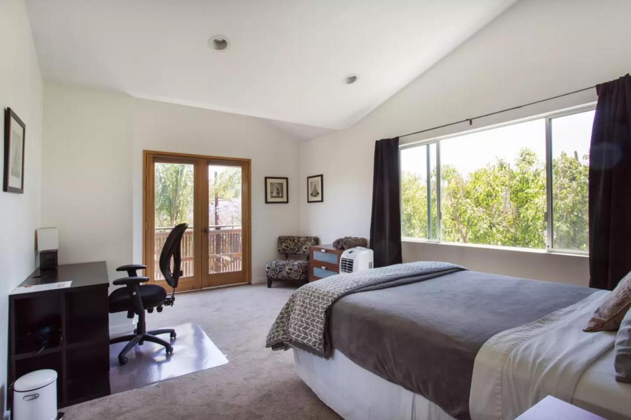 The Big Bungalow Rooms Los Angeles Extérieur photo